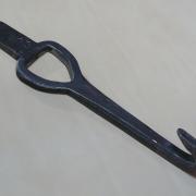 Crochet d'armement d'arbalète